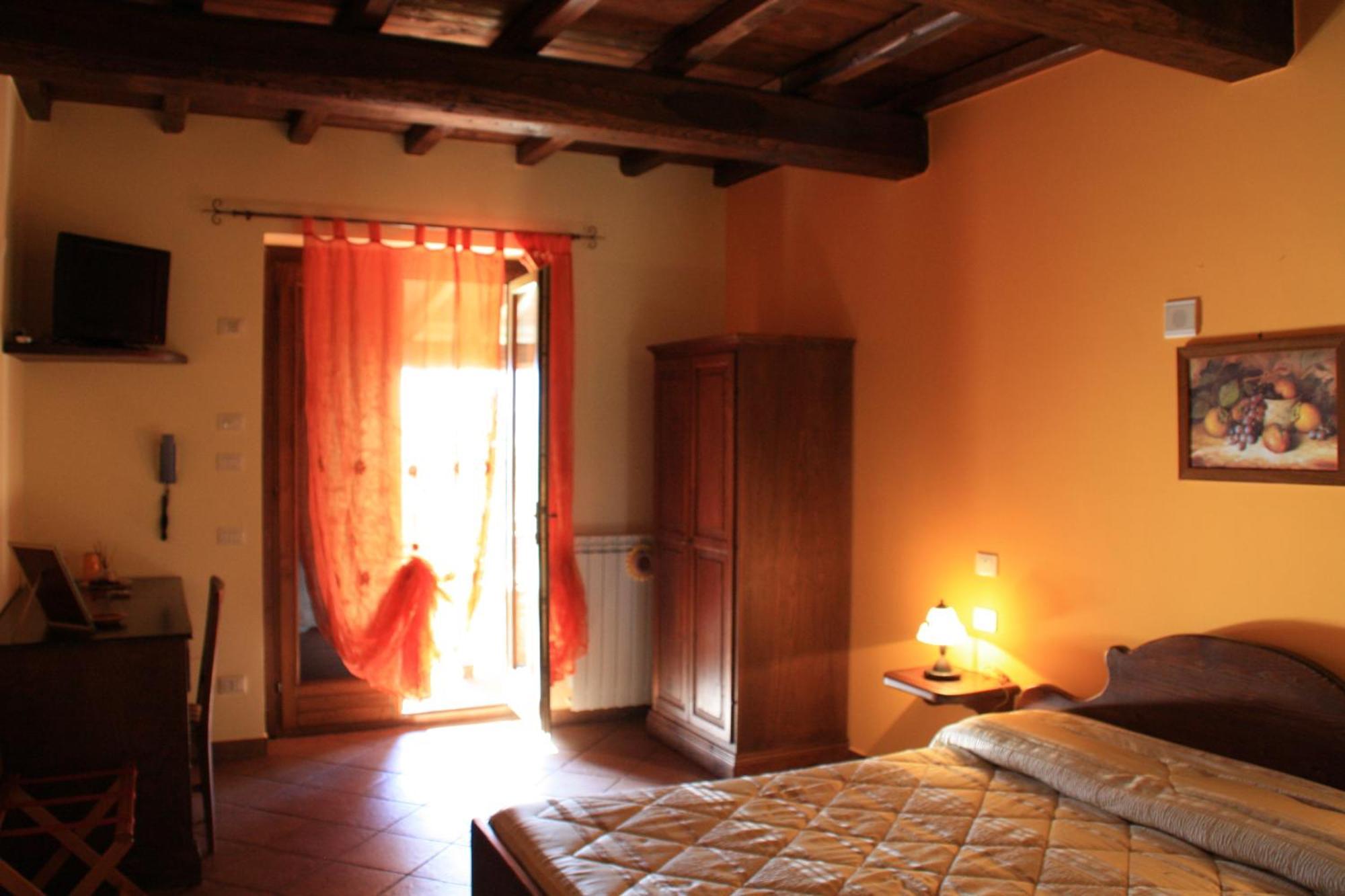 Casale Poggio Nebbia Villa Tarquinia Szoba fotó